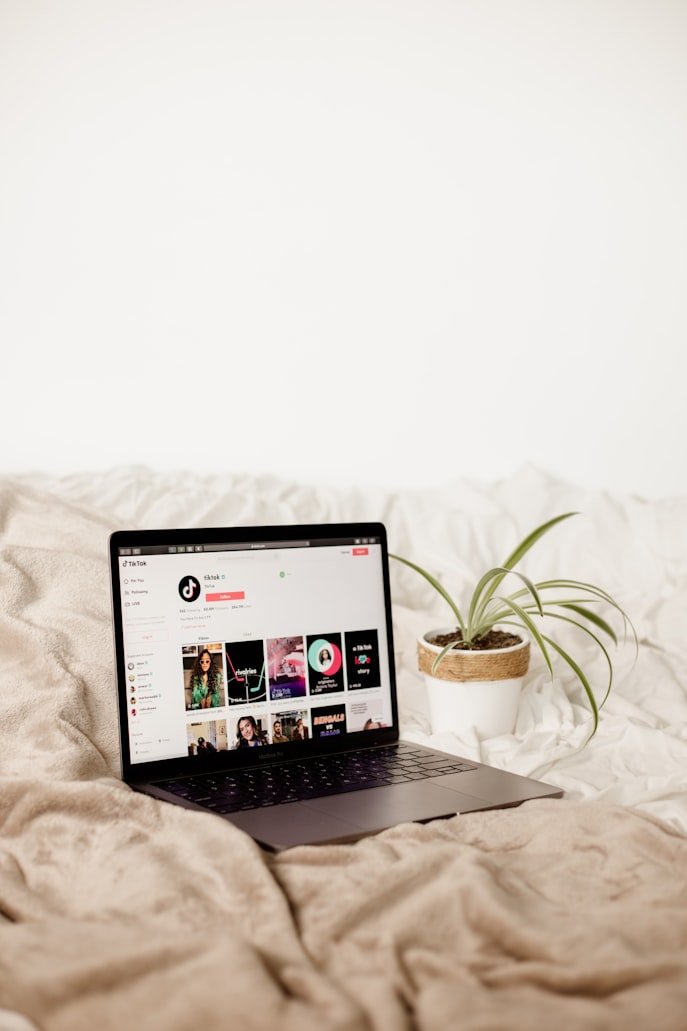 Social Media Management Company in Alhambra